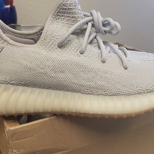 Yeezy v2 sesame brand new